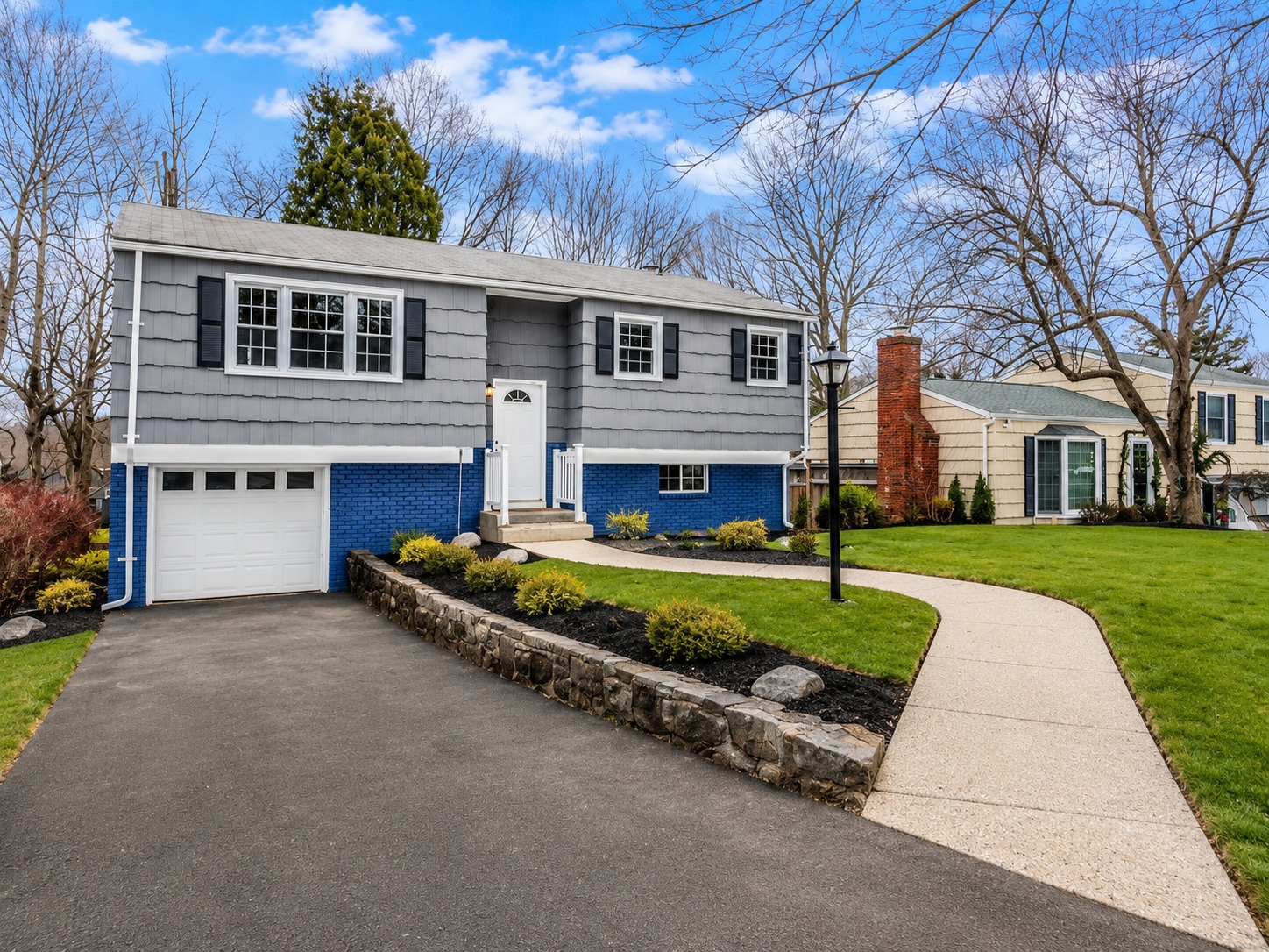Warwick Avenue project exterior
